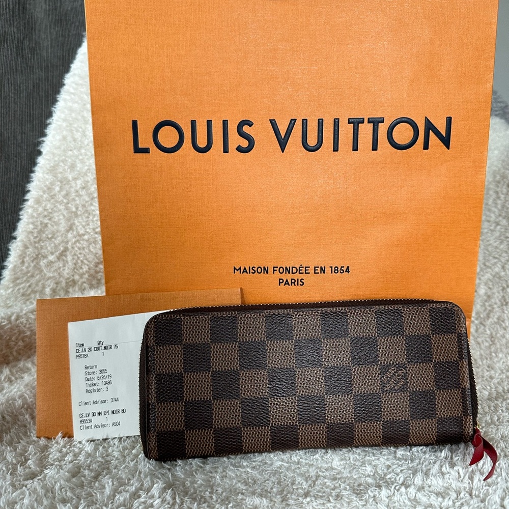 Louis Vuitton Clémence Wallet - Picture 3 of 10
